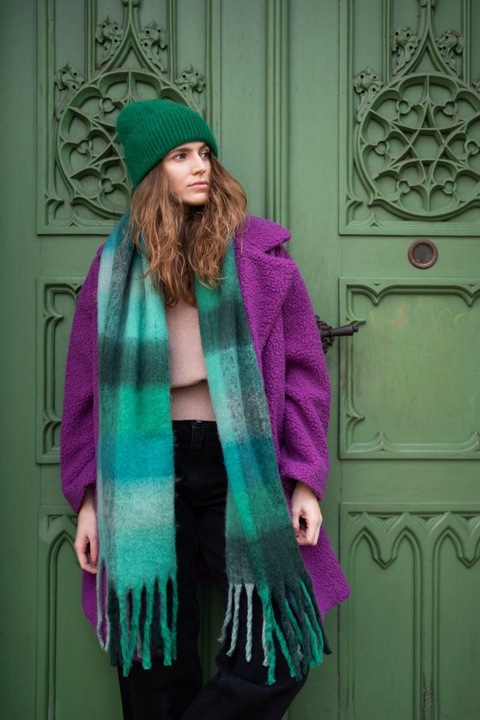 Czapka zimowa damska Buckland - angorowa, ciepła i miła Ecru