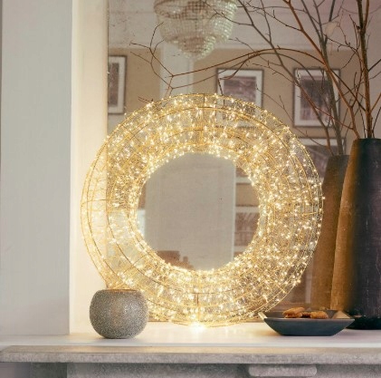 Lampka wieniec na baterie na drzwi okno stroik