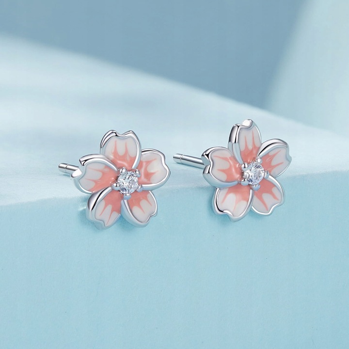 K519 Kwiaty wiśni srebrne emaliowane kolczyki sztyfty z kryształkami