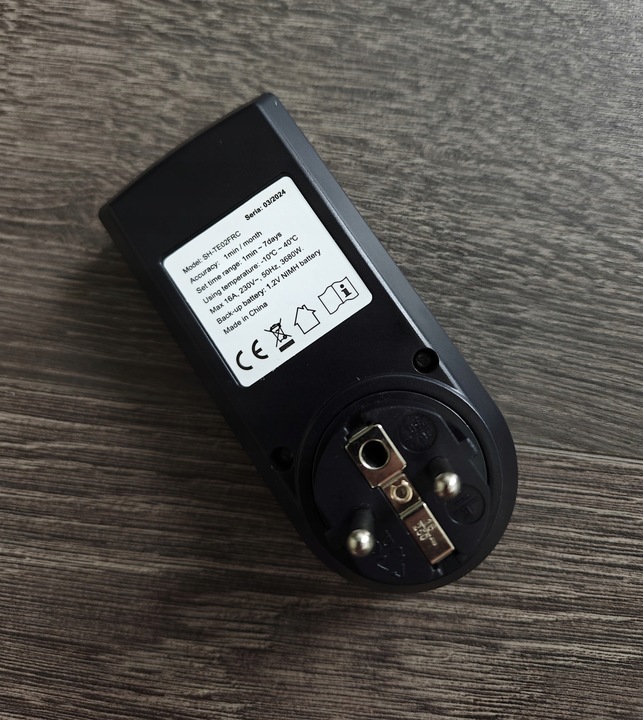 PROGRAMATOR CZASOWY WŁĄCZNIK WYŁĄCZNIK LCD CYFROWY HARMONOGRAM 7 DNI POLSKI