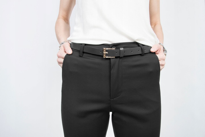 #CL ELEGANCKIE SPODNIE CYGARETKI Push-up roz.46