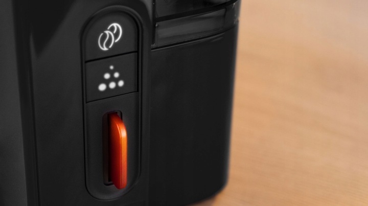 Zestaw Bosch MyMoment Ekspres przelewowy TKA3M133 + Młynek TSM6A013B Czarny