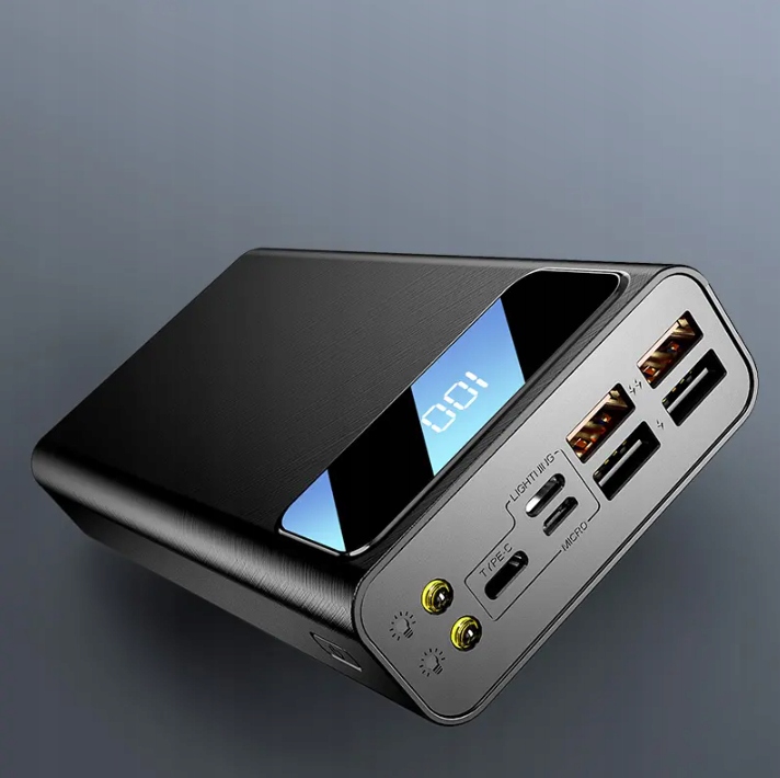 DUŻY POWERBANK 30000MAH 4 x USB USB-C Lightning Latarka Wyświetlacz