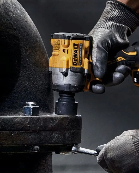 Klucz udarowy DeWALT DCF922N z silnikiem bezszczotkowym 1/2' 18V 406Nm XR