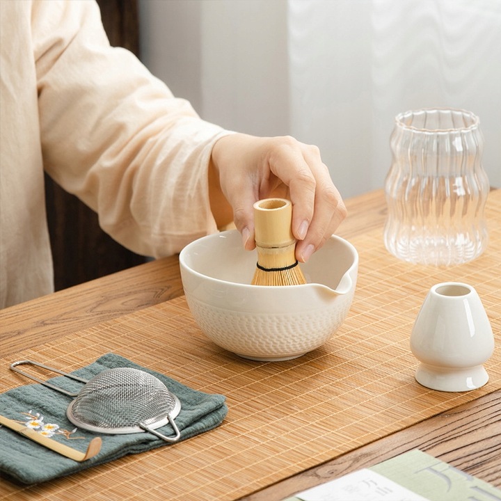 NEKIT Zestaw prezentowy do herbaty Matcha ZESTAW MIOTEŁ MATCHA Z TRZEPACZKĄ