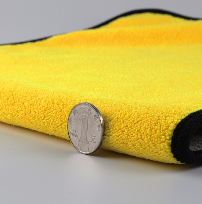 PUSZYSTY RĘCZNIK DO OSUSZANIA AUTA MIKROFIBRA 30*30 CM, 500gsm