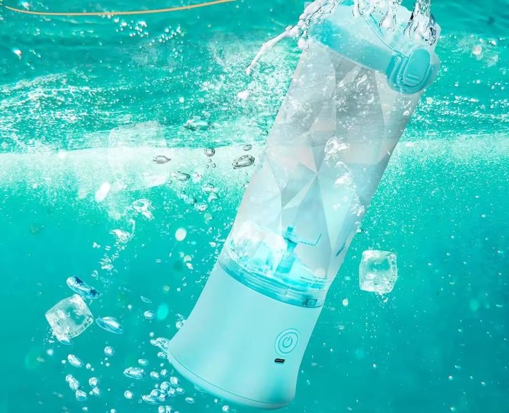 BLENDER SHAKER TURYSTYCZNY DIODY LED USB-C AKUMULATOR 600ML BEZPRZEWODOWY