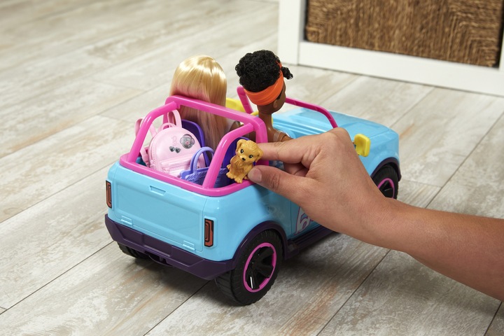 Hot Wheels RC Barbie SUV Pojazd zdalnie sterowany w skali 1:12 JEEP AUTKO