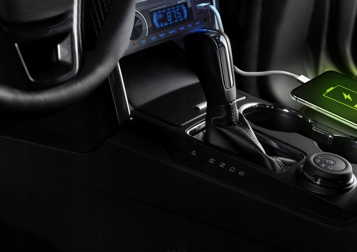 Xblitz RF100 Radio samochodowe Bluetooth MP3 USB AUX VarioColor + pilot