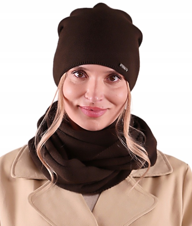 CZAPKA damska przejściowa jesienna gładka Polska modny BRAZ czekolada