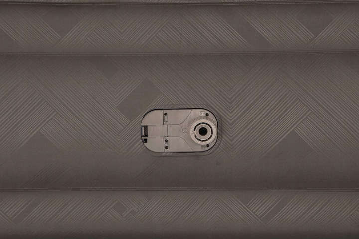 Dmuchany materac Fortech z wbudowaną pompką el. ŁOŻKO BESTWAY 203x152x51cm