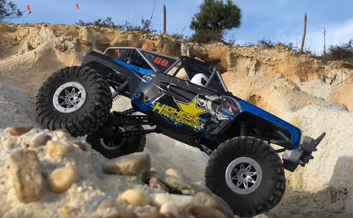 SAMOCHÓD STEROWANY CRAWLER WLToys AUTO RC 4WD 1:10
