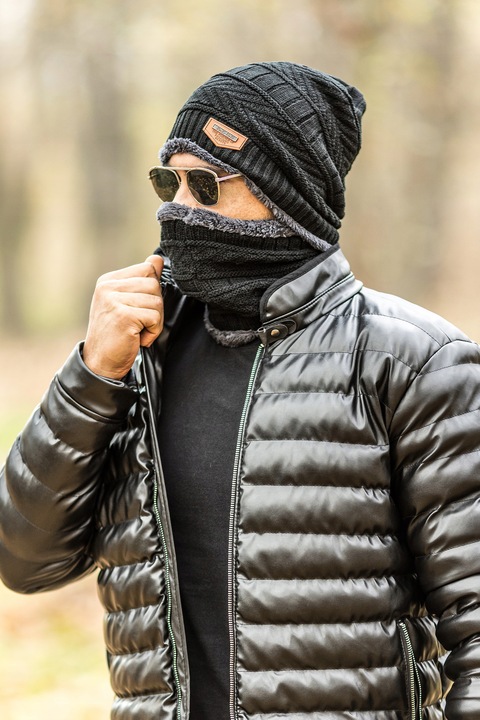 CZAPKA + KOMIN KOMPLET MĘSKI Z FUTERKIEM - CZARNY