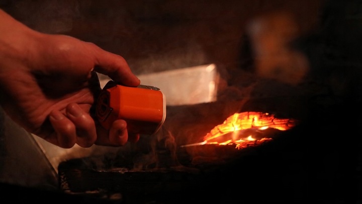 GIGA PUMP 4.0 POMPKA DO MATERCA Z LAMPKĄ 3W1 USB-C