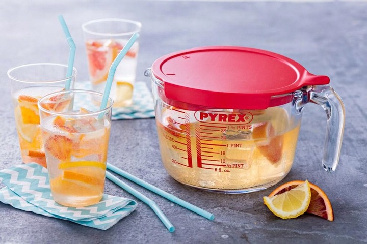 Szklany dzbanek kuchenny z miarką i pokrywką 1 L PYREX