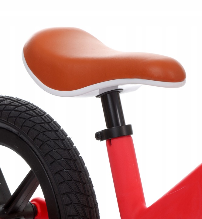 Rowerek biegowy Moderni-08 czerwony pompowane koła