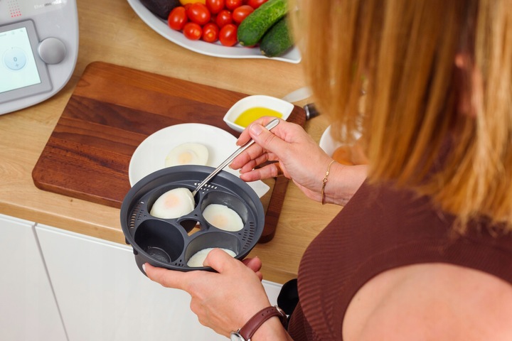 steamEGGS: Idealne Jajka w Koszulkach do Thermomix TM7/TM6/TM5/TM31 Wkładka