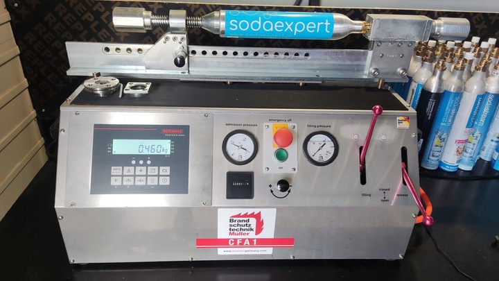 3 X NABICIE BUTLI CO2 RÓŻOWA BUTLA