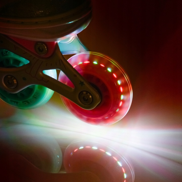 ROLKI REGULOWANE DLA DZIECI METEOR MERMAID S 30-33 kółka LED but półmiękki