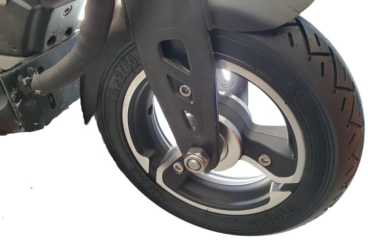 BEZDĘTKOWA pełna opona 50-134 V2 Motus Pro 8.5/8.5 lite/ Techlife X5/X5s