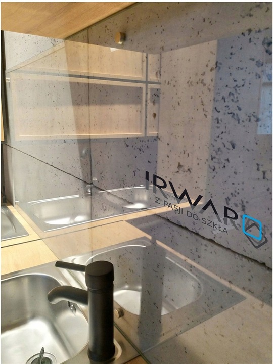 Panel szklany hartowany 50x60 przeźroczysty Fi6