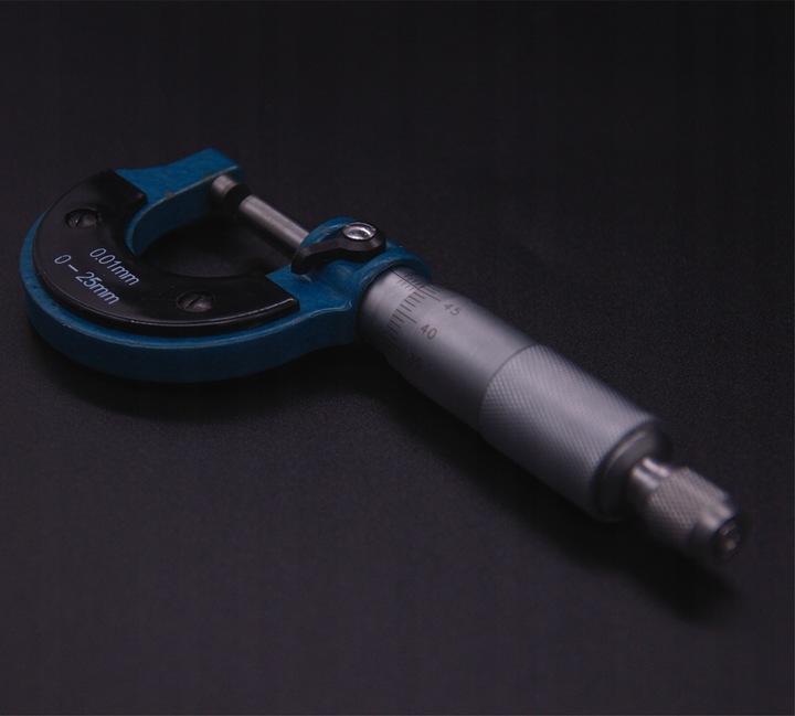 MIKROMETR NONIUSZOWY ZEWNĘTRZNY 0.01MM 0-25 MM