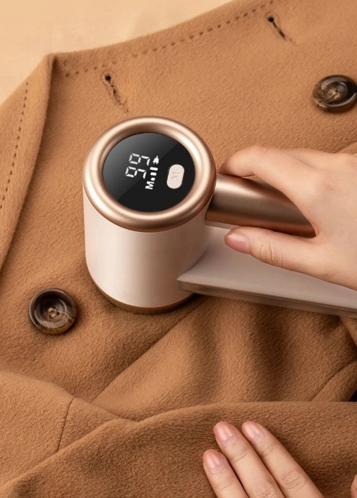 DUŻA MOCNA GOLARKA DO UBRAŃ 2000mAh 6 OSTRZY 5 WAT WYŚWIETLACZ LCD + KABEL