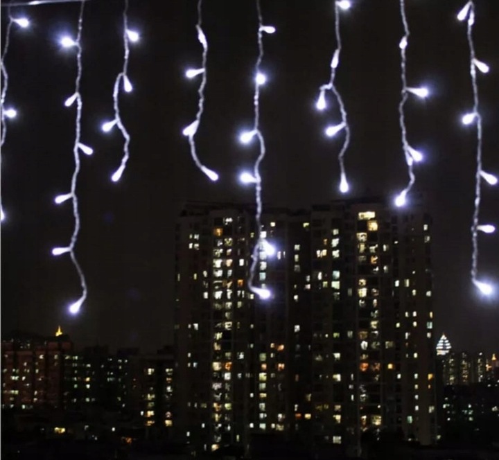 SOPLE 500 LED KURTYNA LAMPKI ZEWNĘTRZNE IP44 FLASH Białe Zimne 25m