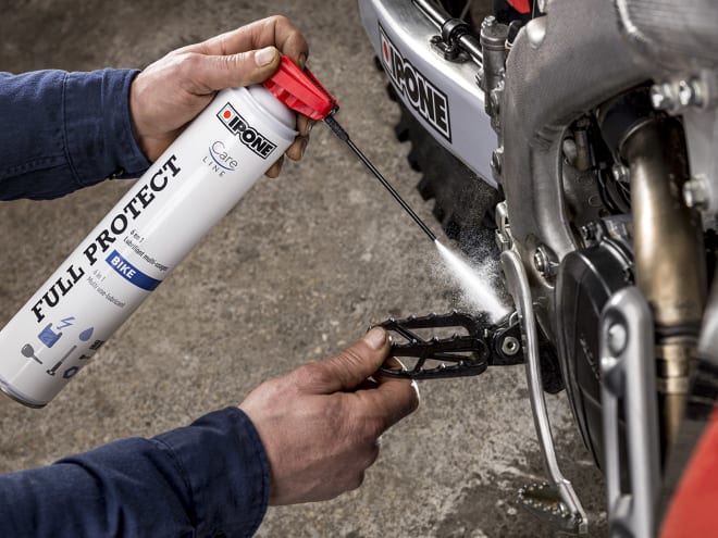 IPONE SPRAY FULL PROTECT SPRAY WIELOZADANIOWY 750