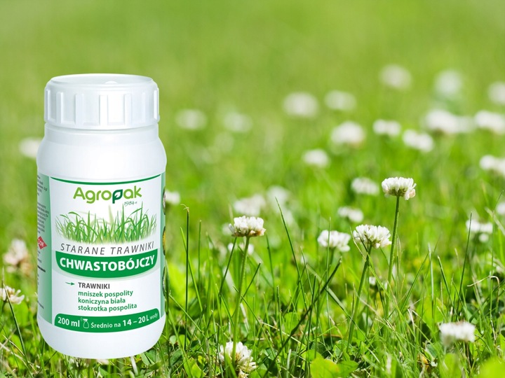 STARANE TRAWNIKI środek oprysk na chwasty w trawie trawniku 200ml NA 666m2