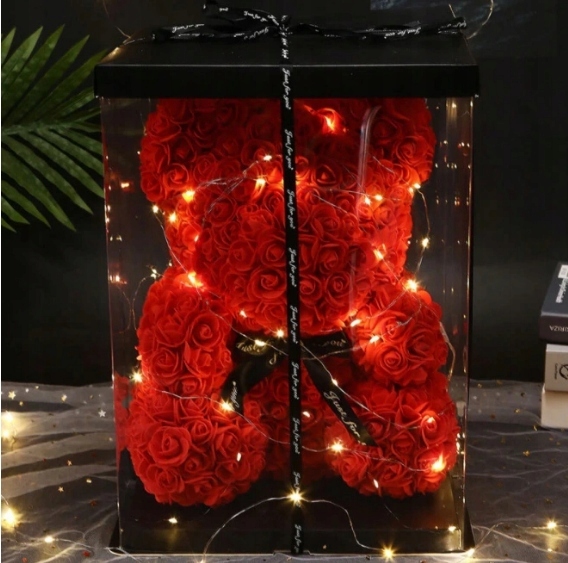 Misiek z Kwiatów Róż ZŁOŻONE PUDEŁKO Prezent na Walentynki MIŚ + Lampki Led