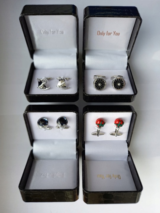 Srebrne spinki do mankietów koszul EXC Karty do Gry Cztery Asy