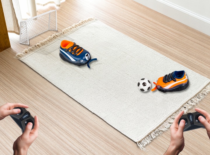 BUTY GO GRY W PIŁKĘ SAMOCHÓD ZDALNIE STEROWANY PILOT AUTO PODŚWIETLENIE LED