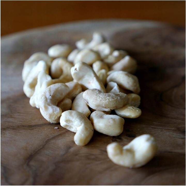 Orzechy Nerkowca Całe 1kg HiFOOD Świeże Jakość Premium Nerkowiec