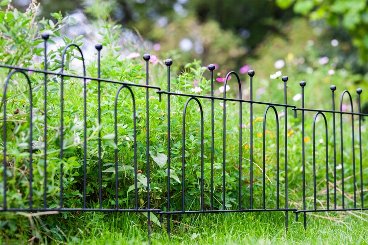 OGRODOWY PŁOT METALOWA PODPORA DO ROŚLIN PODPORY DO KWIATÓW CZARNY