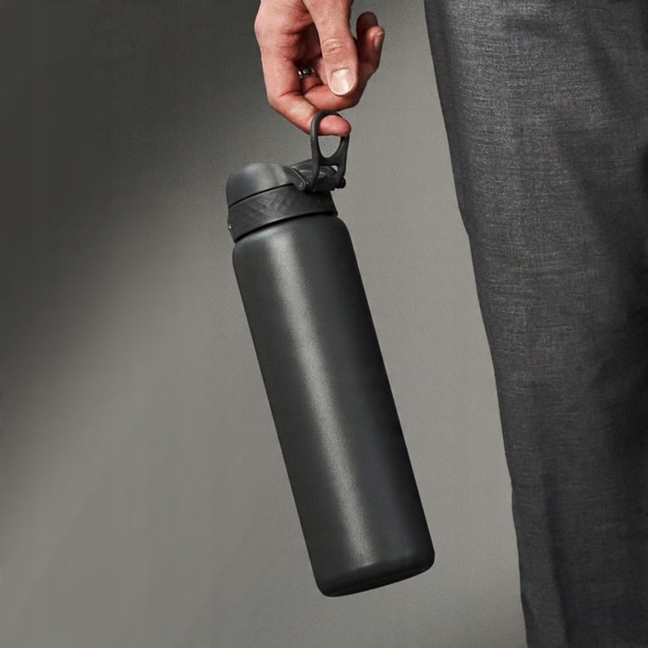 TERMOS BIDON TERMICZNY SZARY DUŻY TURYSTYCZNY SAMOCHÓD PODRÓŻ ION8 0,92 L