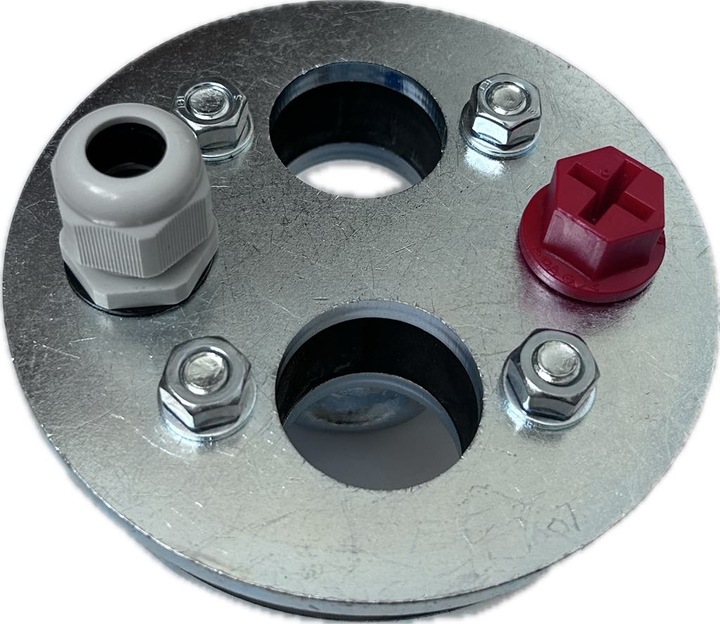 Głowica studzienna 125/32 x 2 na dwie pompy, Głowica do studni głębinowej