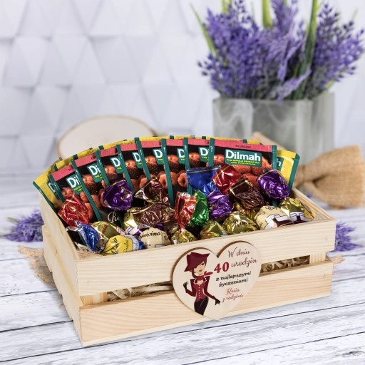 Kosz prezentowy PREZENT na URODZINY 30 40 50 odejście z PRACY Ślub Dilmah