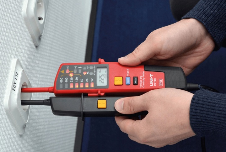 Miernik uniwersalny Uni-T UT18C