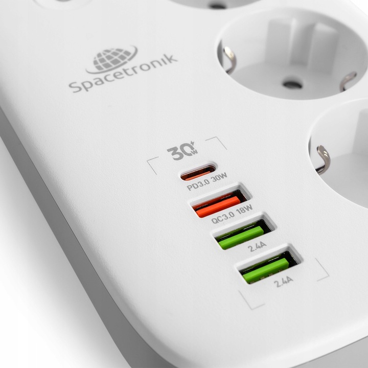 Listwa Zasilająca SMART WiFi Tuya Przedłużacz 3 AC 4 USB 2m Spacetronik