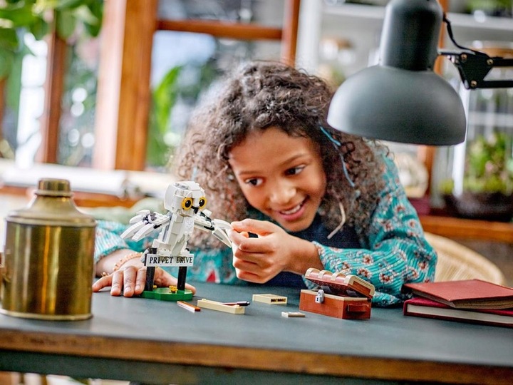 KLOCKI LEGO HARRY POTTER 76425 HEDWIGA Z WIZYTĄ PRIVET DRIVE 4 LIST + TORBA