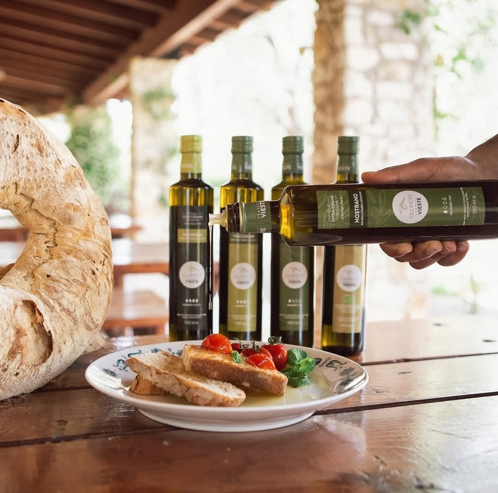 Oliwa z oliwek extra virgin Fratelli Vieste Tradicione 1l Włoska ŁAGODNA