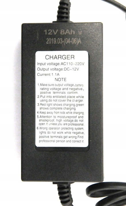 ŁADOWARKA DO ELEKTRYCZNY OPRYSKIWACZ AKUMULATOROWY