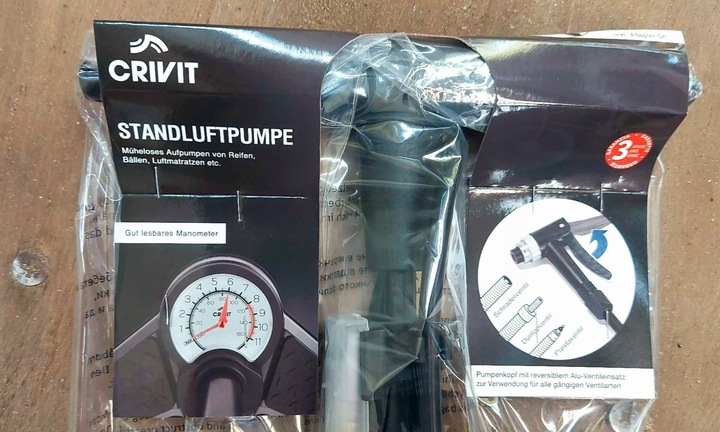 Nożna pompka rowerowa z MANOMETREM CRIVIT do materacy, piłek