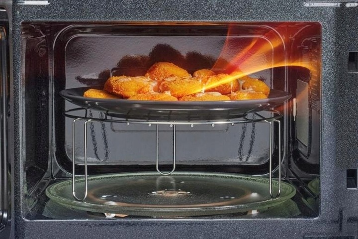 Kuchenka mikrofalowa HISENSE H23MOBSD1HG