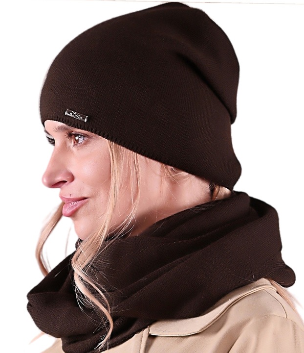 CZAPKA damska przejściowa jesienna gładka Polska modny BRAZ czekolada