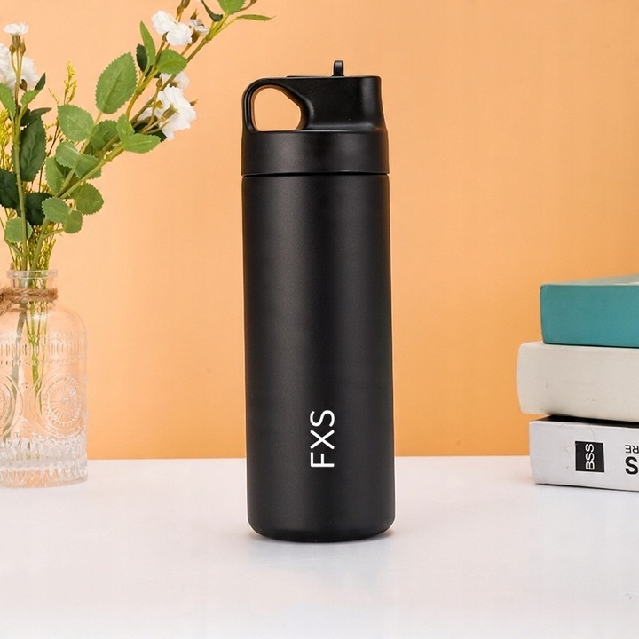 Kubek termiczny ze słomką i ustnikiem butelka termiczna stalowa 550 ml