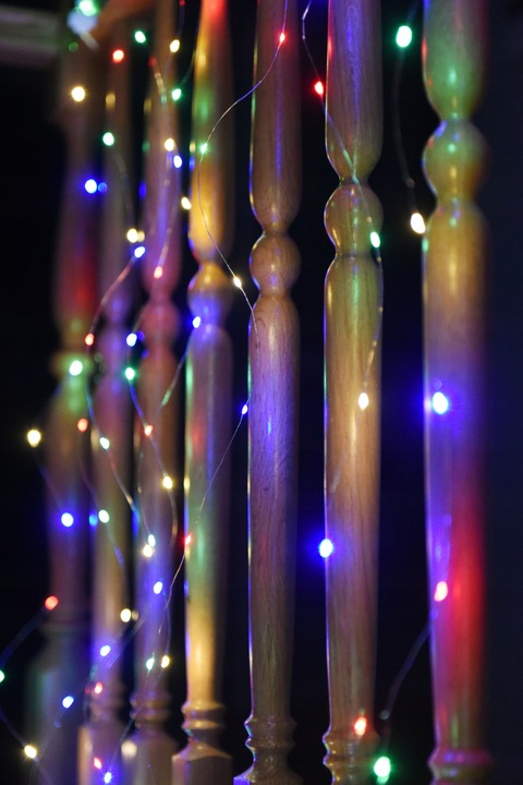 KURTYNA ŚWIETLNA LAMPKI SOPLE DRUCIKI 200 LED 2x2m GIRLANDA USB + ADAPTER