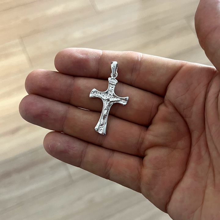MĘSKI SREBRNY RODOWANY KRZYŻYK DUŻY KRZYŻ JEZUS PR 925 + PUDEŁKO Z GRAWEREM
