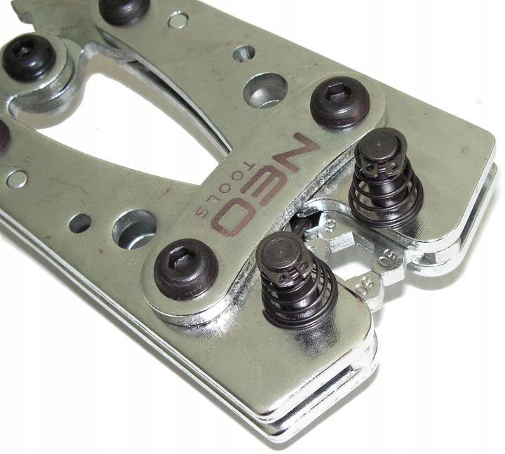 NEO 01-530 Szczypce do zaciskania końcówek 6-50 mm2 390 mm